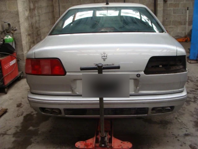 Maserati Quattroporte argent, vendue pour pièces, photo 15 sur 16